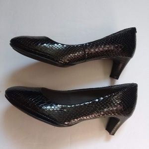 Eurosoft by Sofft Trichelle Pumps Size 6M